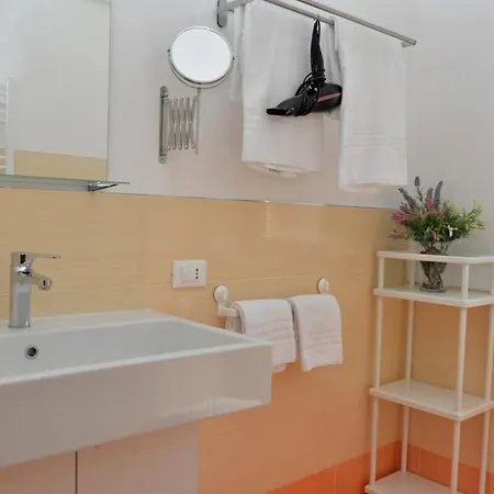 Lägenhet Arancio Rodi Garganico